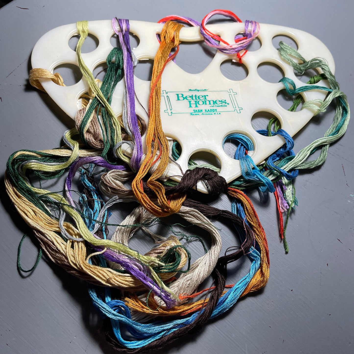 Better Homes & Gardens Heart Shaped Embroidery Floss/Yarn Palette with Floss Included As Shown In Pictures