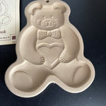 The Pampered Chef Teddy Bear Cookie Mold Vintage 1991 Collectible Bake Ware Kitchen Decor