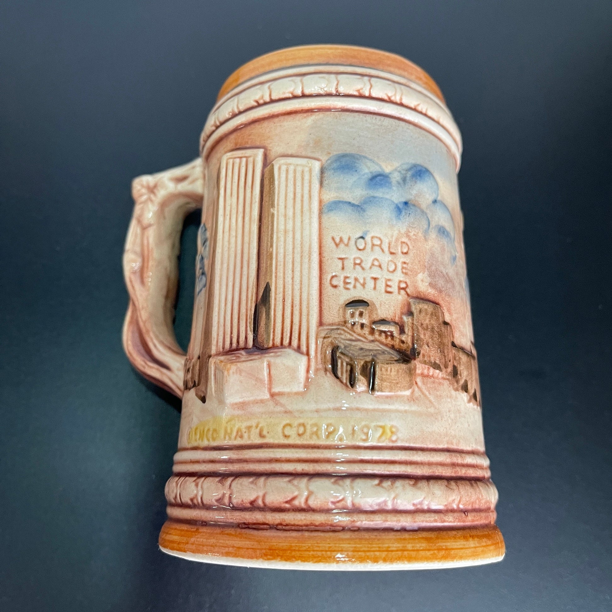 New York City Stein Depicting World Trade Center Twin Towers  Empire State Building and Statue of Liberty Vintage Souvenir Collectible  Mug*