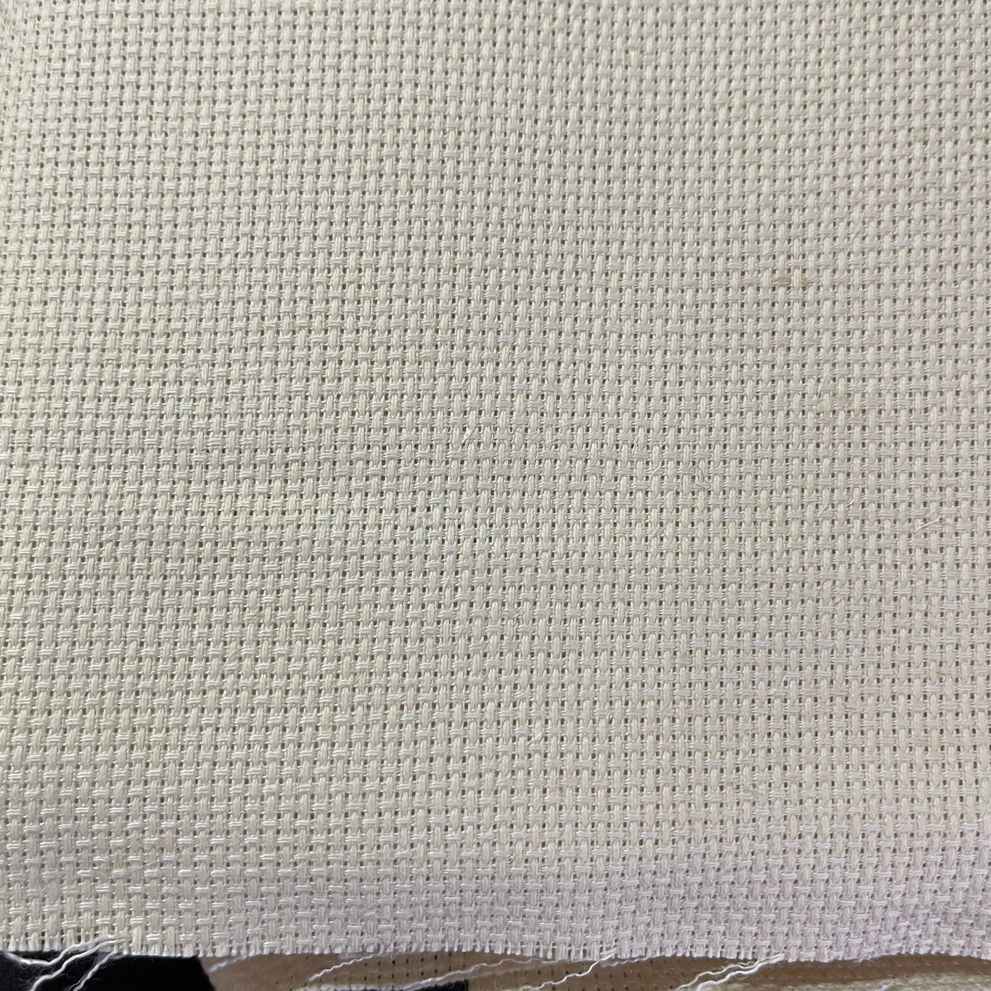 AIDA 14 count Ivory 36 by 60 inches needlecraft fabric