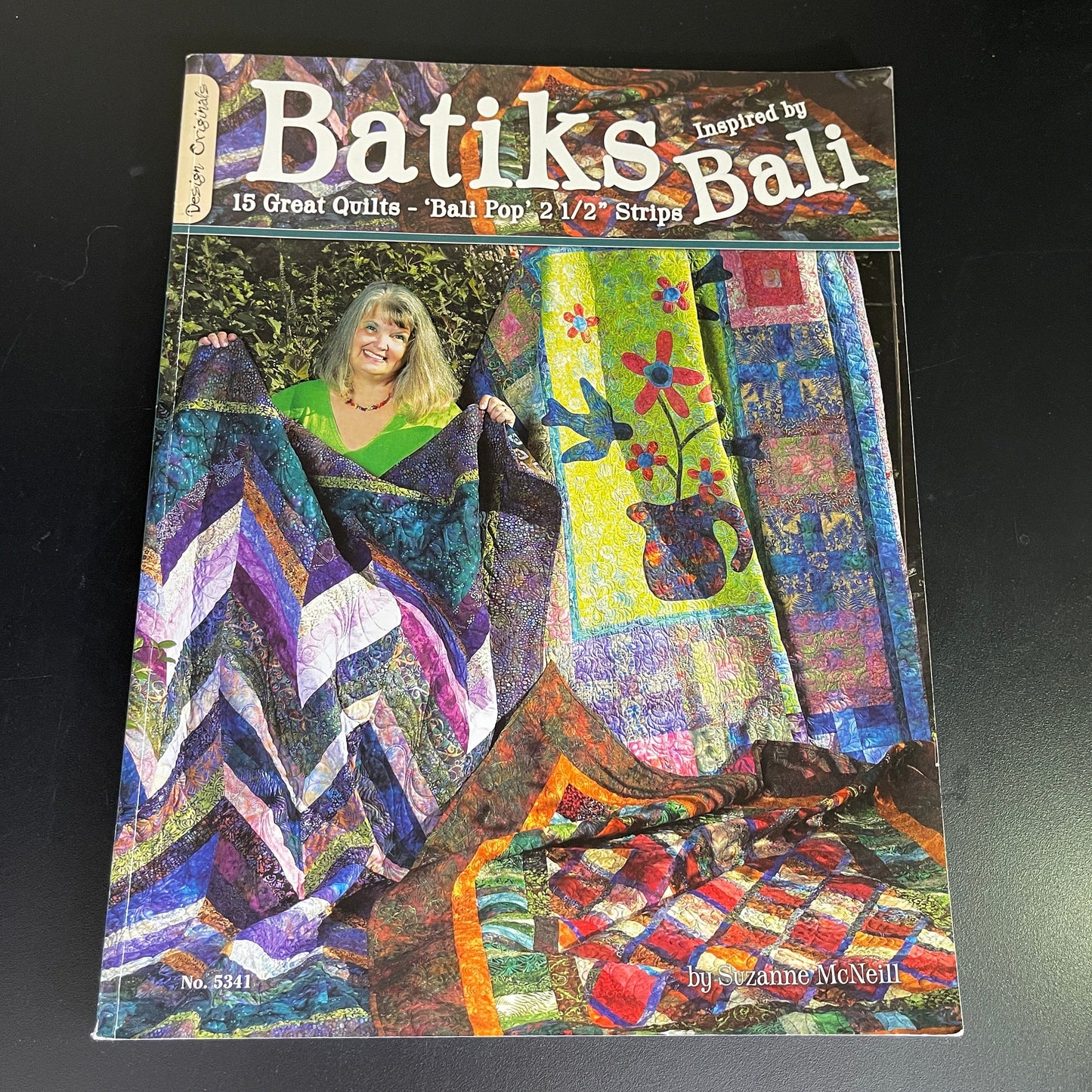 Design Originals Batiks inspired by Bali 15 great quilts pattern book