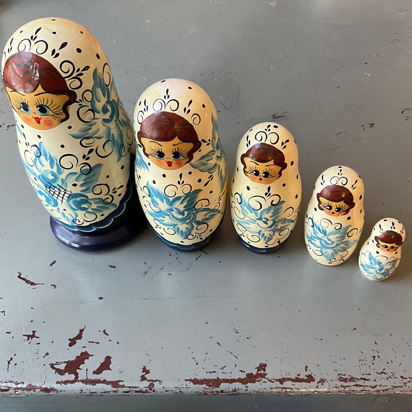 Cepzueb Tiacad signed 5 piece Russian Matryoshka hand made and painted wooden nesting dolls vintage 1993 collectible