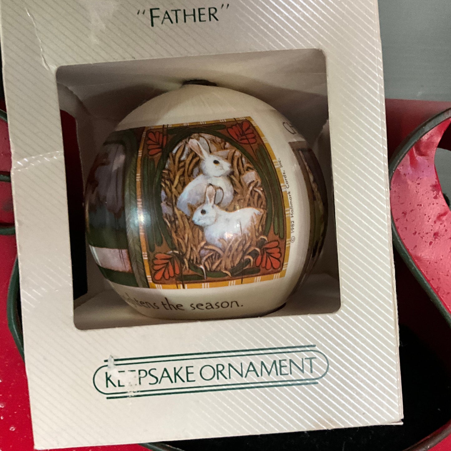 Hallmark Father dated 1882 Keepsake ornament QX2056