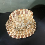 Sensational Sweet Grass Basket Wall Pocket vintage kitchen collectible 5.5 by 4.5 inches