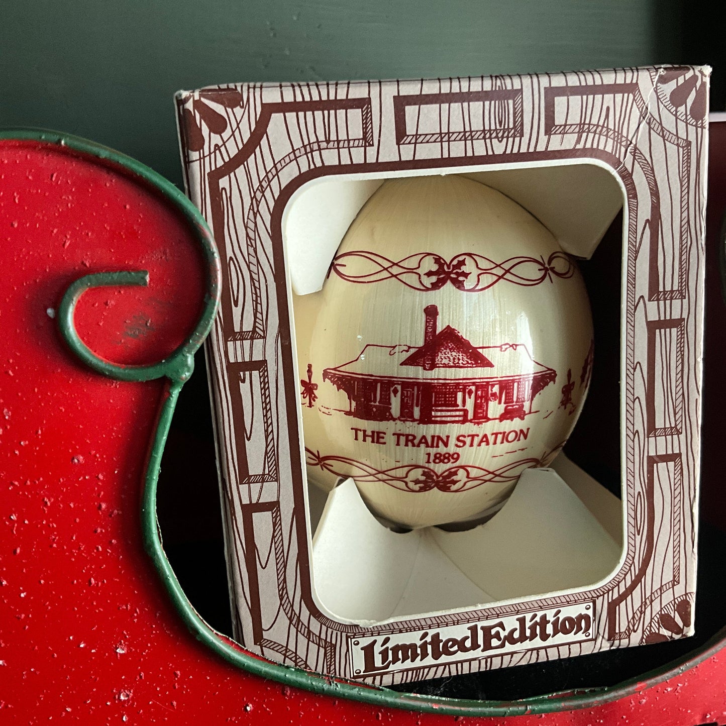 Bellefonte Victorian Christmas depicting Bellefonte, Pa. train station 1889 dated 1985 ball ornament