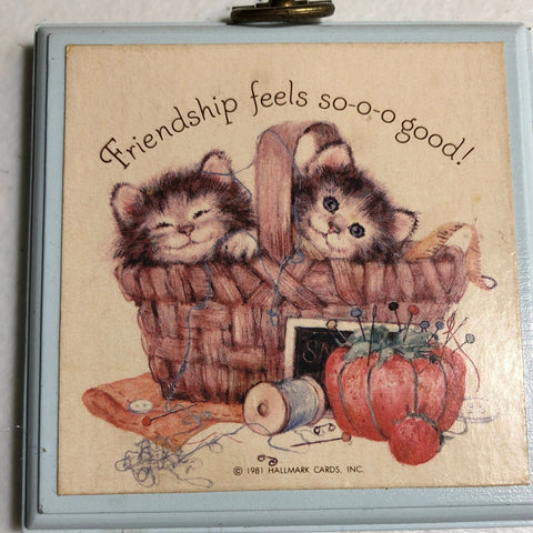 Hallmark &quot;Friendship Feels Sooo Good!&quot;, Wall Plaque, Vintage 1981