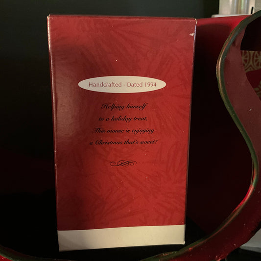 Hallmark Winnie the Pooh Collector's Series Keepsake ornaments see pictures and variations*