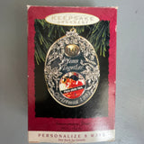 Hallmark Anniversary Year 10 Dated 1993 Brass and Chrome Photo Holder Keepsake Personalized Ornament QX5972*