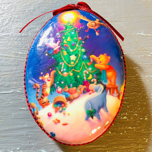 Disney&#39;s Winnie the Pooh and Friends Trimming a Christmas Tree, Dated 1998, Ornament