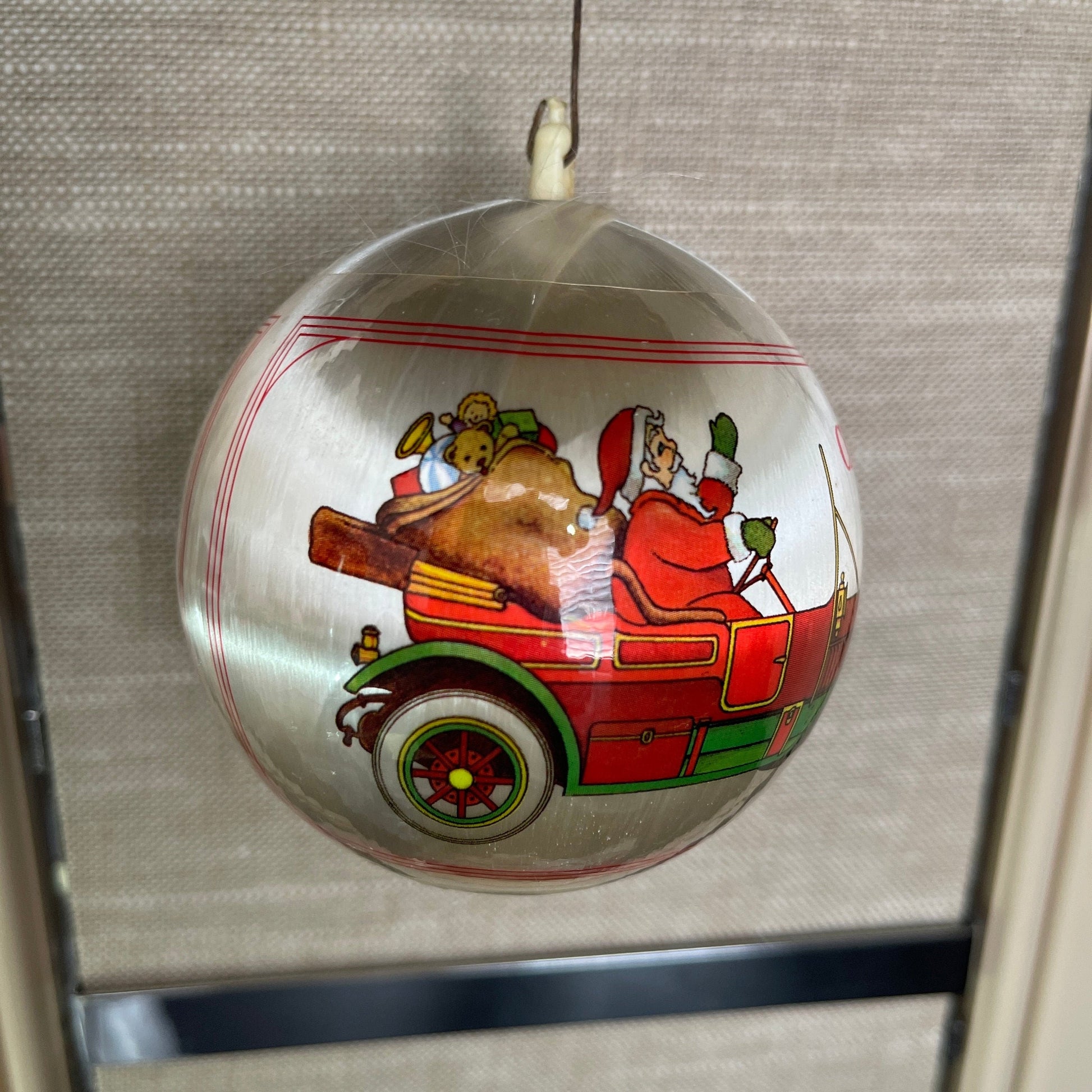 Christmas Memories Collection Santa in an antique car Dated 1983 Satin Ball Ornament