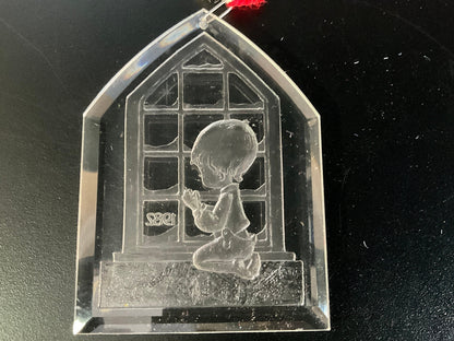 Christmas Treasure child in prayer vintage 1982 clear acrylic ornament with red felt cover