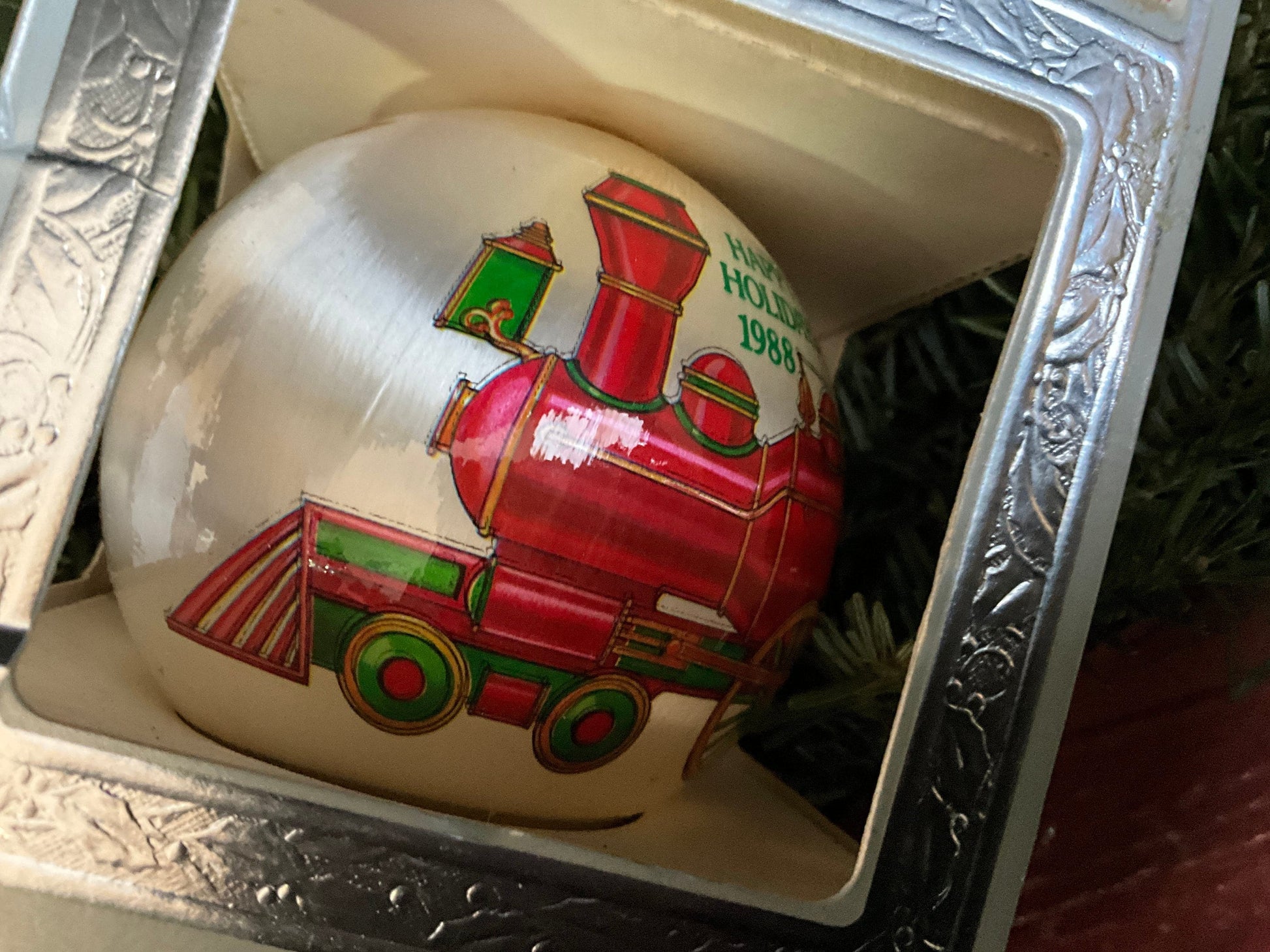 Christmas Memories Collection Santa on a Choo Choo train Happy Holidays 1988 ball ornament