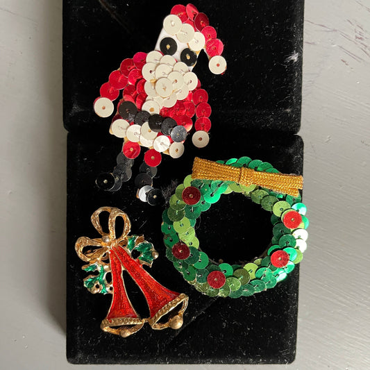 Christmas Pins!, See Choice Of Red Bells, Sequin Santa Claus or Sequin Wreath, Vintage Collectible Holiday Pins, See Variations*